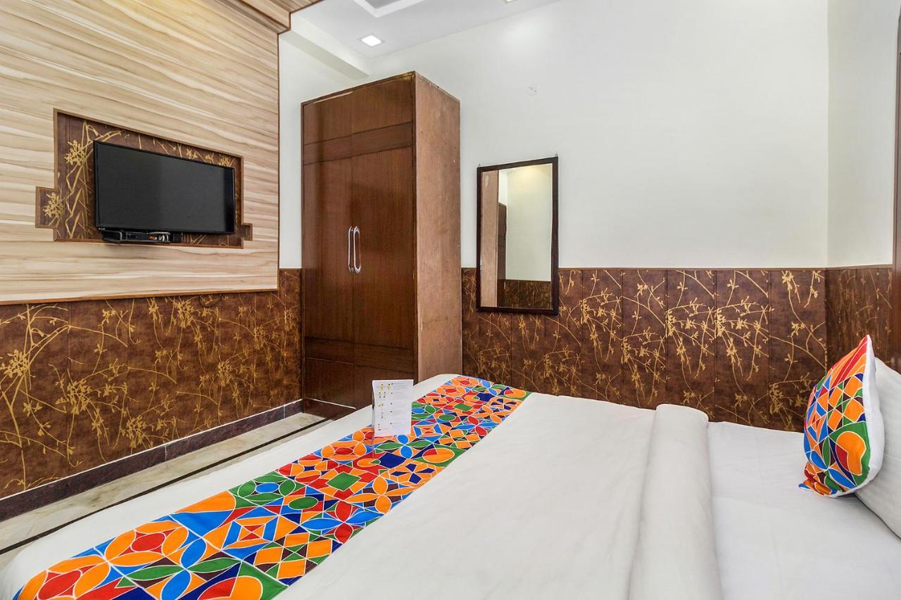 Fabhotel Jindal Palace Near Igi Airport New Delhi Exterior foto