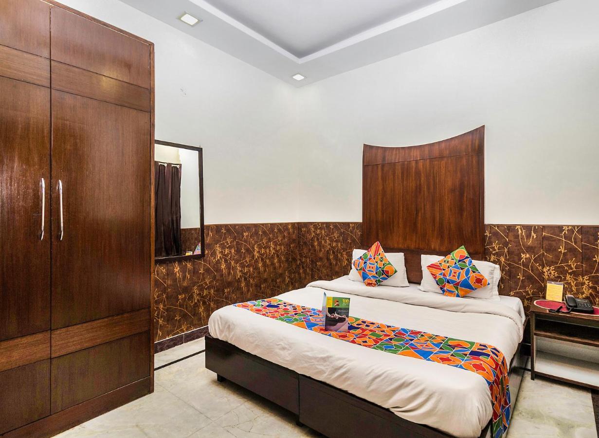 Fabhotel Jindal Palace Near Igi Airport New Delhi Exterior foto